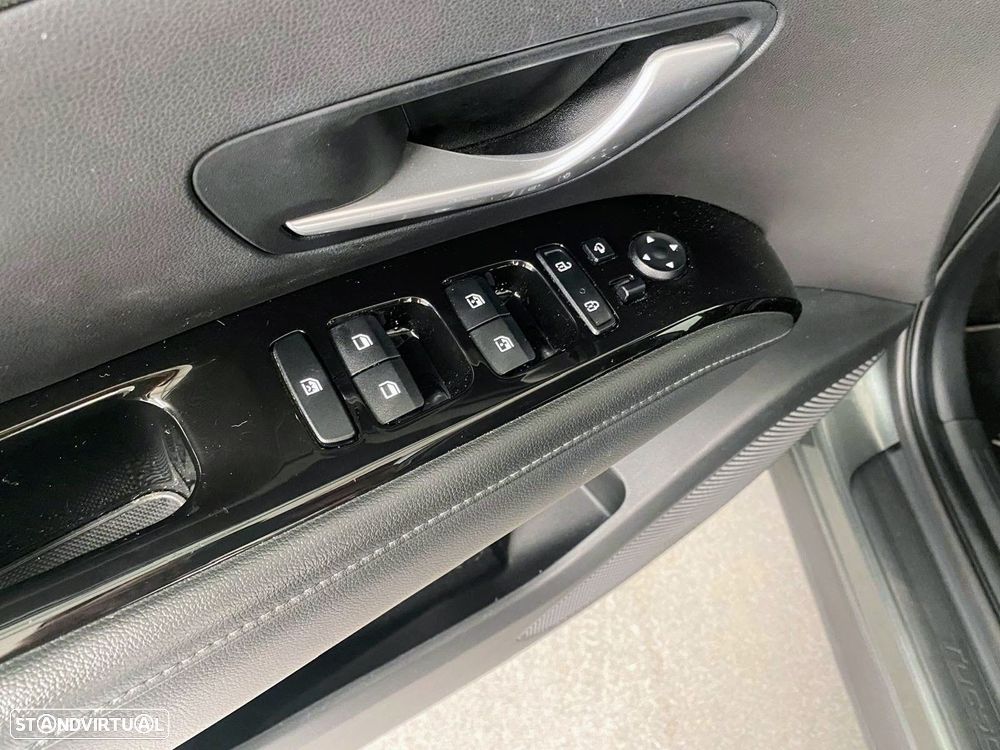 Hyundai Tucson 1.6 CRDi Premium DCT - 15