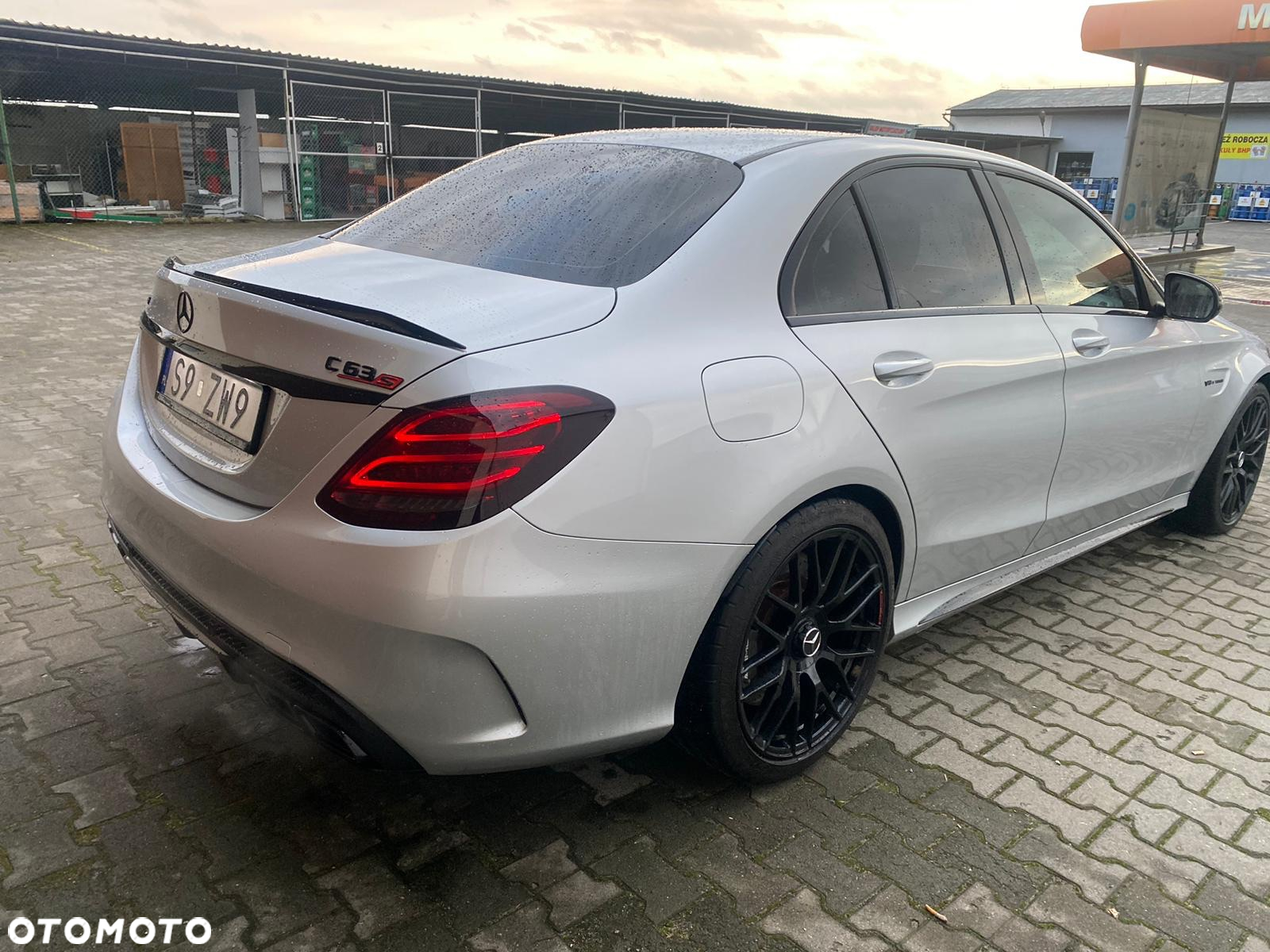 Mercedes-Benz Klasa C AMG 63 - 4