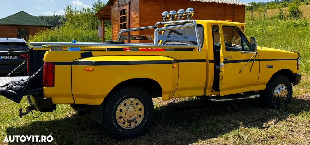Ford F350 - 1