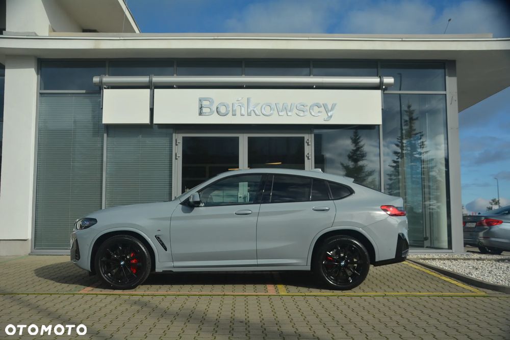 BMW X4 - 4