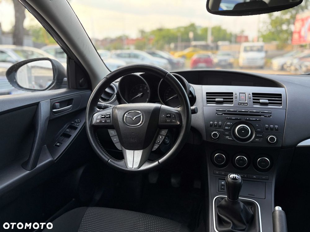 Mazda 3 - 7