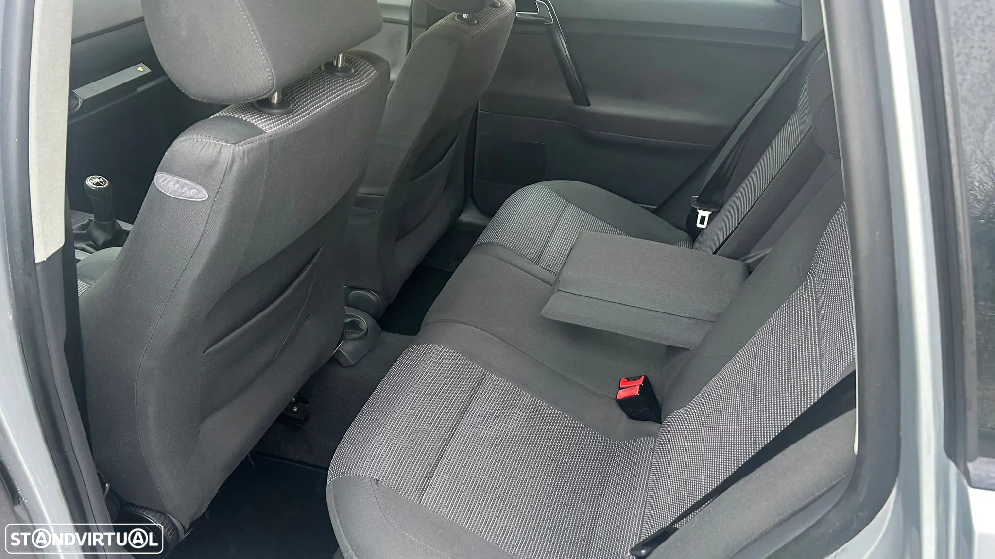 VW Polo 1.4 TDi Highline - 17