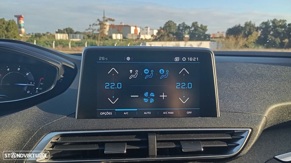 Peugeot 3008 1.6 BlueHDi Allure EAT6 - 25