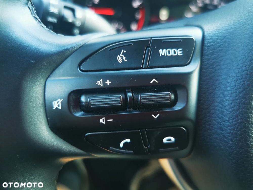 Kia Rio 1.0 T-GDI L DCT - 12
