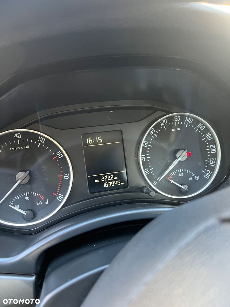 Skoda Octavia 1.6 - 5