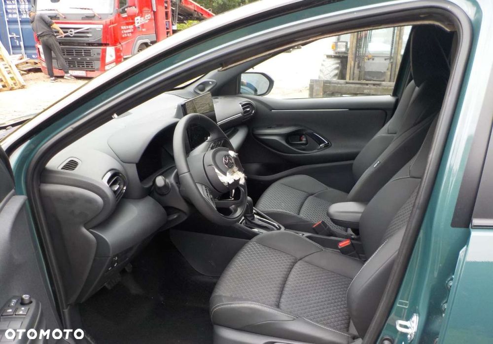 Toyota Yaris - 19