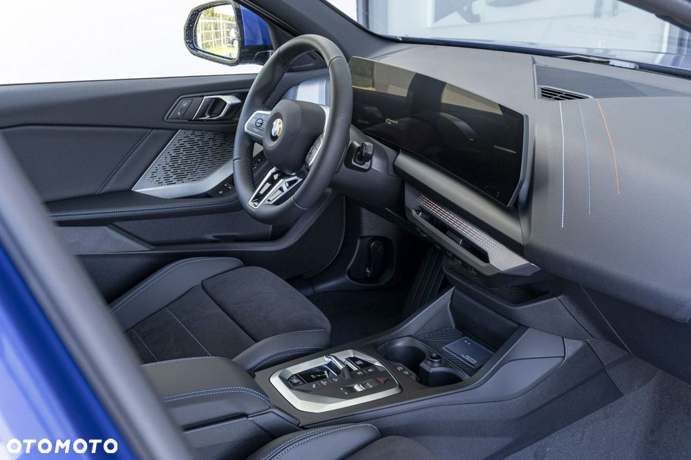 BMW Seria 1 - 25