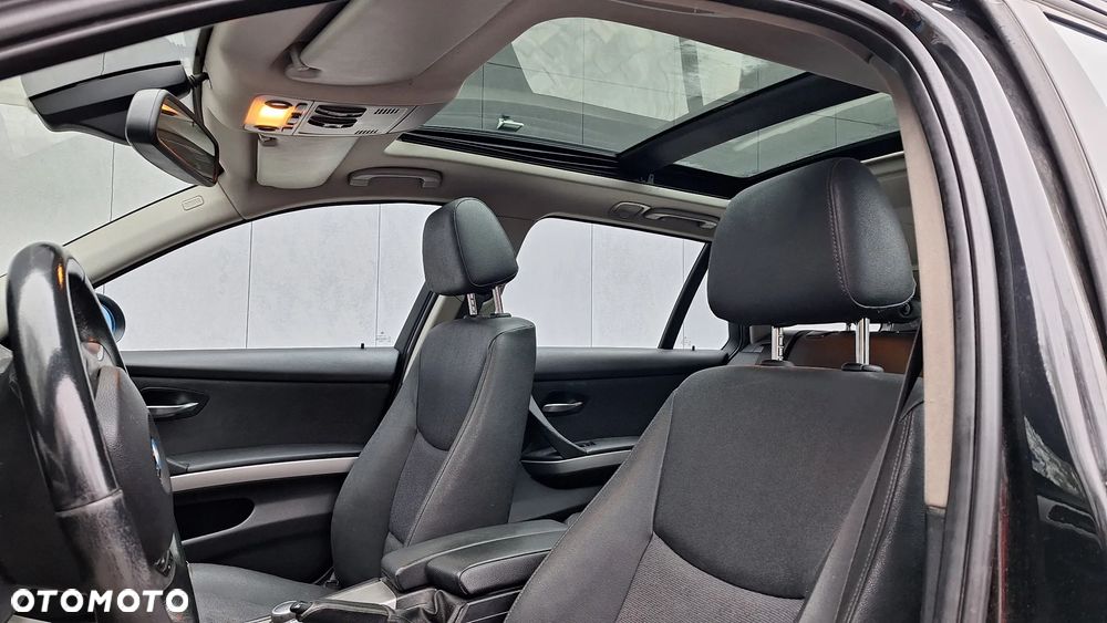 BMW Seria 3 318d - 9