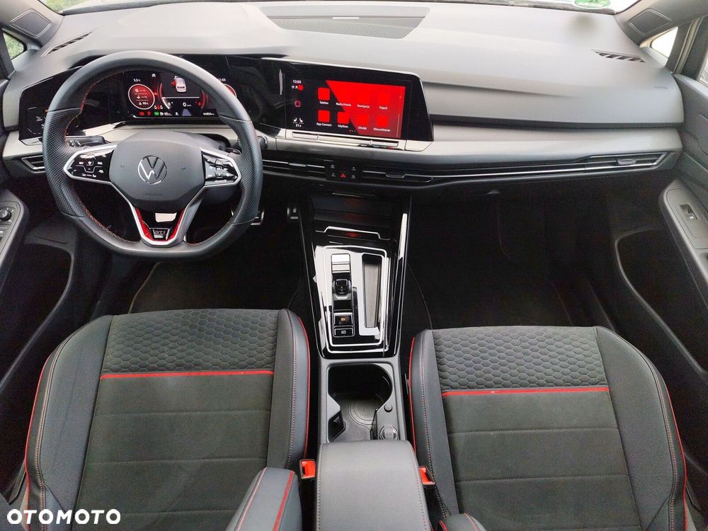 Volkswagen Golf - 13