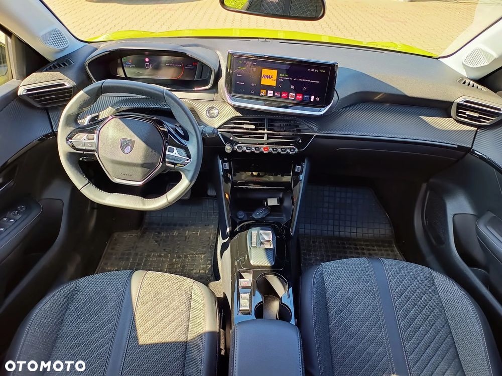 Peugeot 208 1.2 mHEV Allure e-DCS6 - 12
