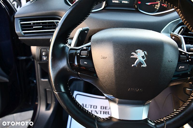 Peugeot 308 BlueHDi 130 EAT8 Stop & Start Allure Pack - 17