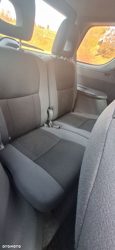 Toyota RAV4 - 4