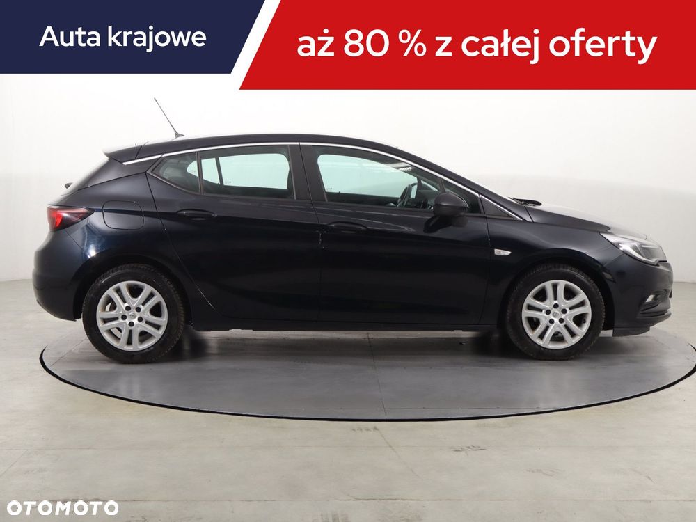 Opel Astra - 8