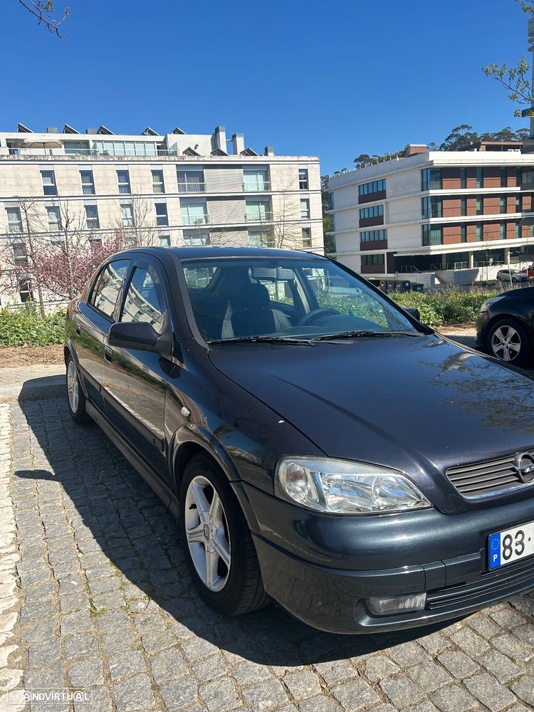 Opel Astra 1.4i 16V Sport - 4