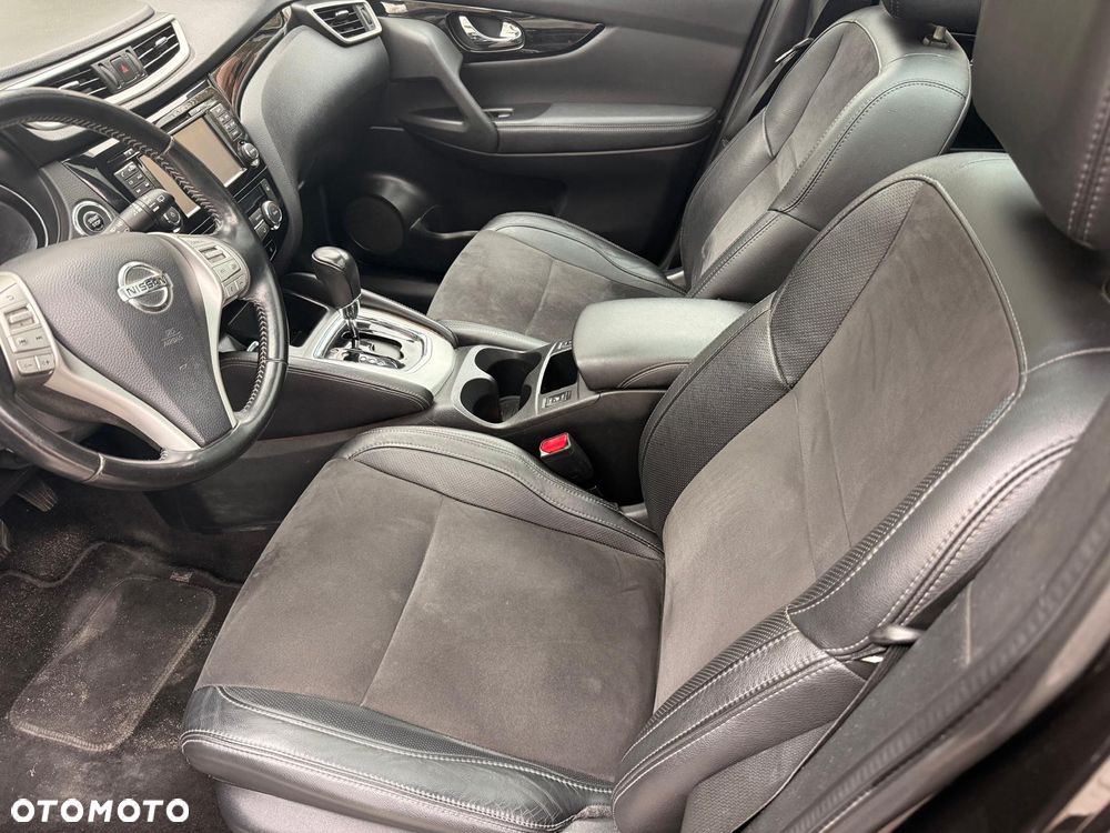 Nissan Qashqai 1.6 DCi N-Connecta Xtronic - 17