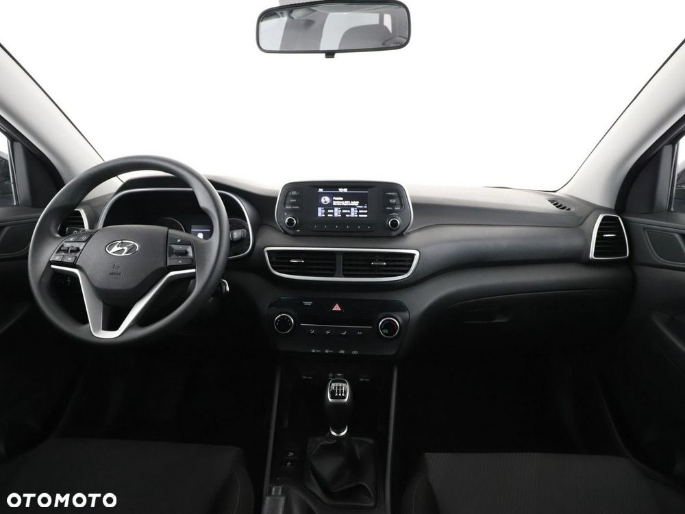 Hyundai Tucson 1.6 GDi 2WD Pure - 16
