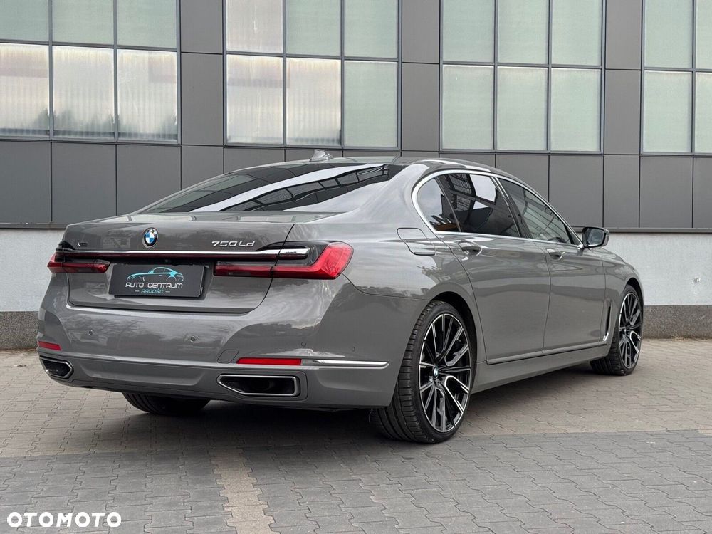 BMW Seria 7 - 13