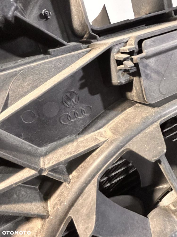 KOMPLETNY PAS PRZEDNI CHŁODNICE BELKA 2.8 FSI Audi A6 C6 - 8