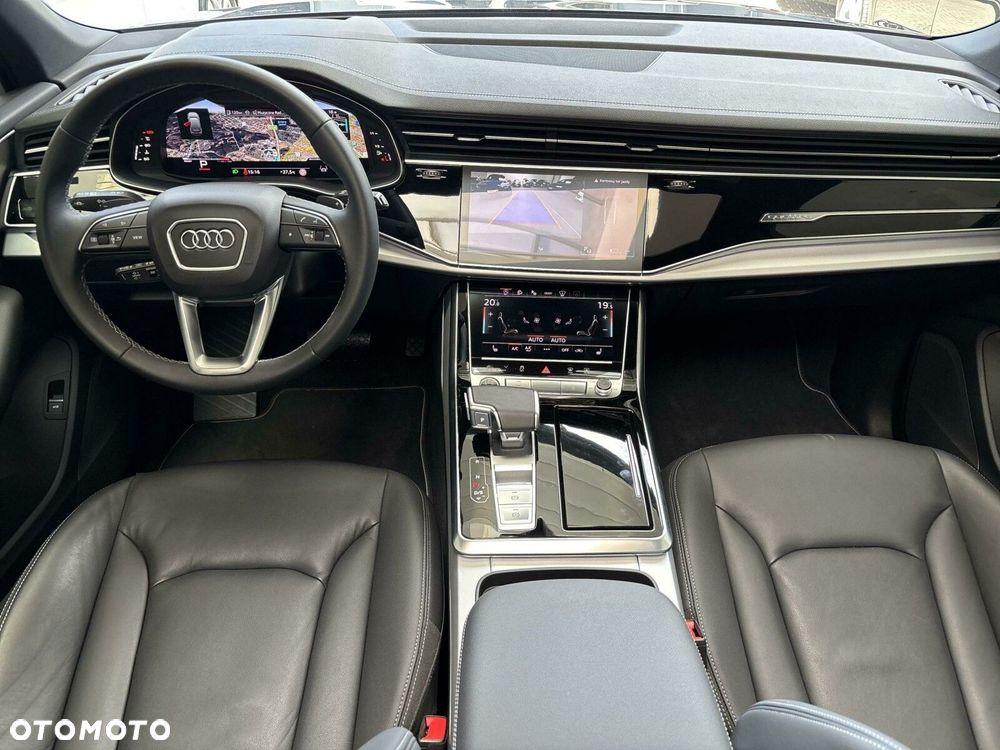 Audi Q7 - 10