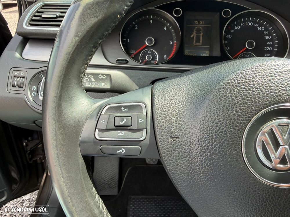 VW Passat Variant 1.6 TDI BlueMotion Comfortline - 15