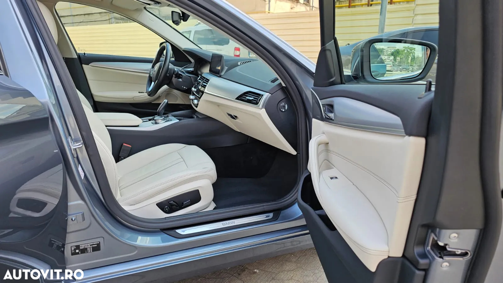 BMW Seria 5 520d AT MHEV - 37