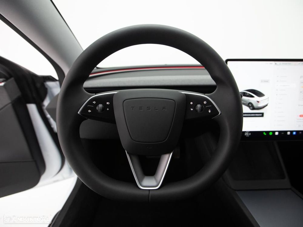 Tesla Model 3 RWD RWD - 19
