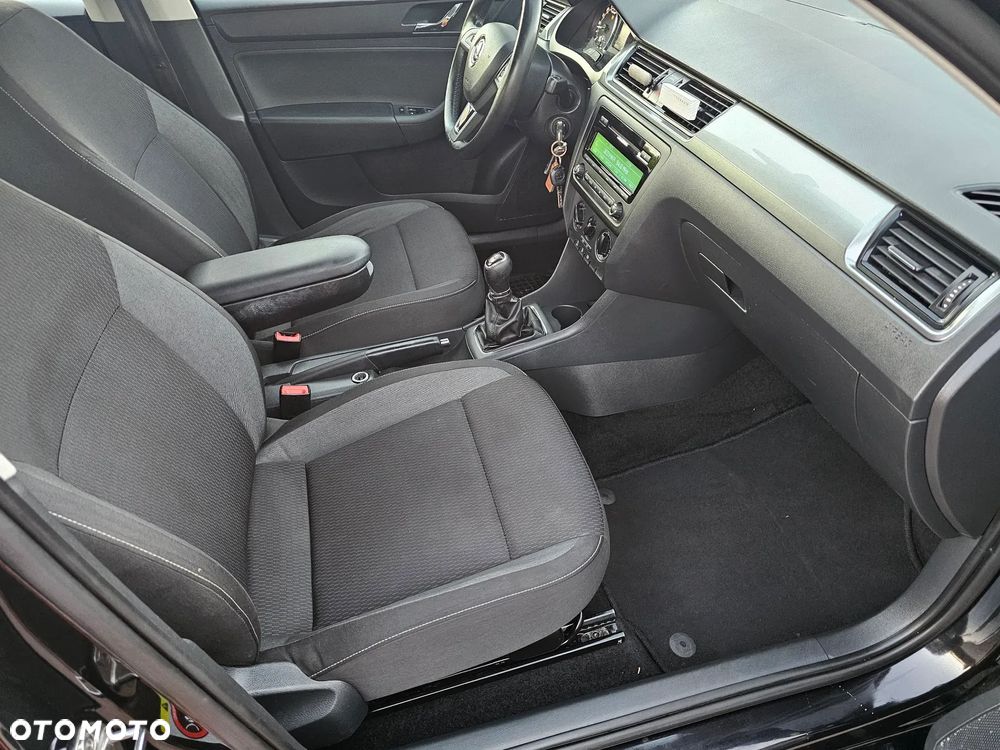 Skoda RAPID 1.6 TDI Ambition - 20