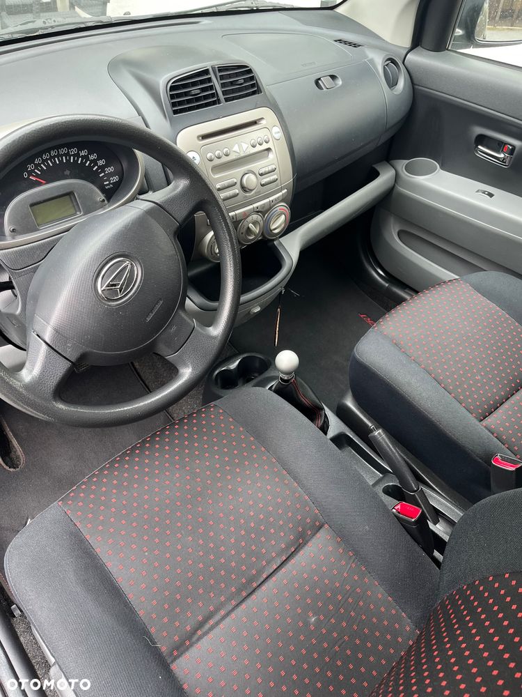 Daihatsu Sirion 1.5 S - 22