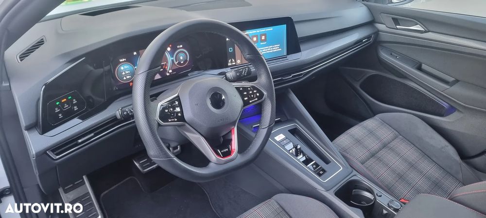 Volkswagen Golf 2.0 TSI DSG GTI - 9