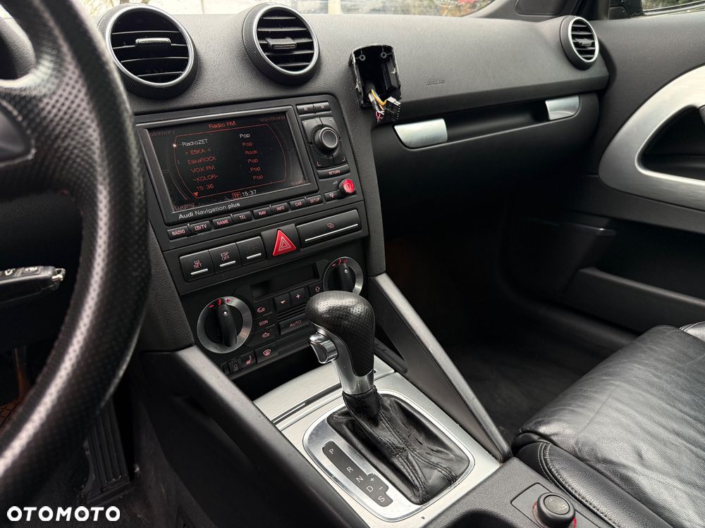 Audi A3 3-drzwiowe 2.0 TDI DPF Ambition S tronic - 9