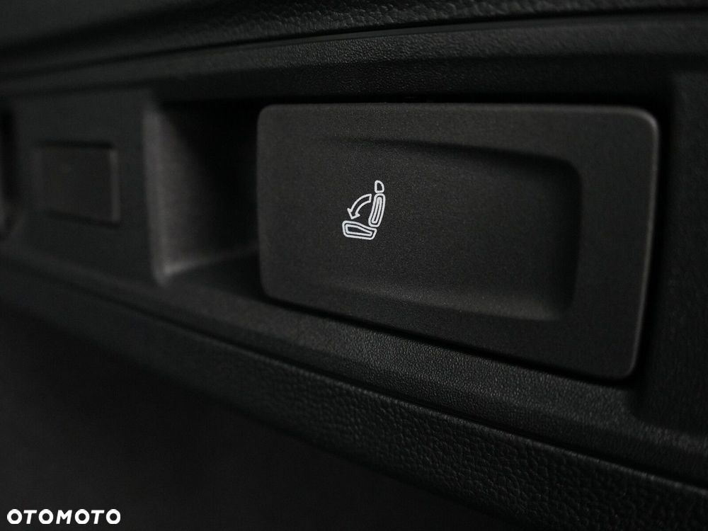 Skoda Superb 2.0 TDI SCR 4x4 Selection DSG - 18