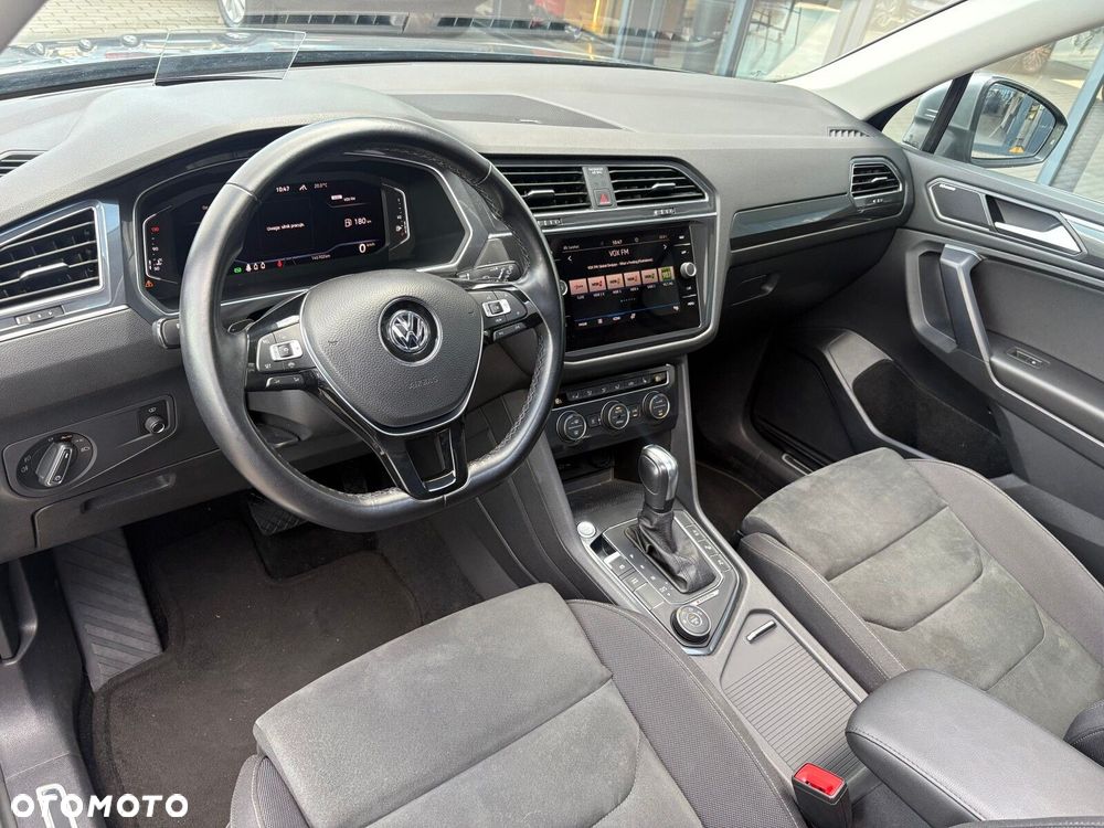 Volkswagen Tiguan Allspace - 12