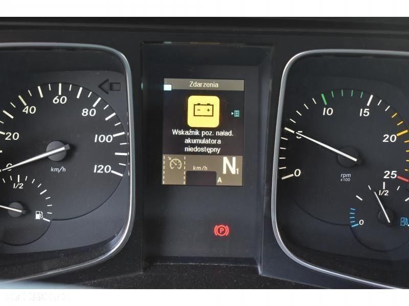 Mercedes-Benz Actros - 13