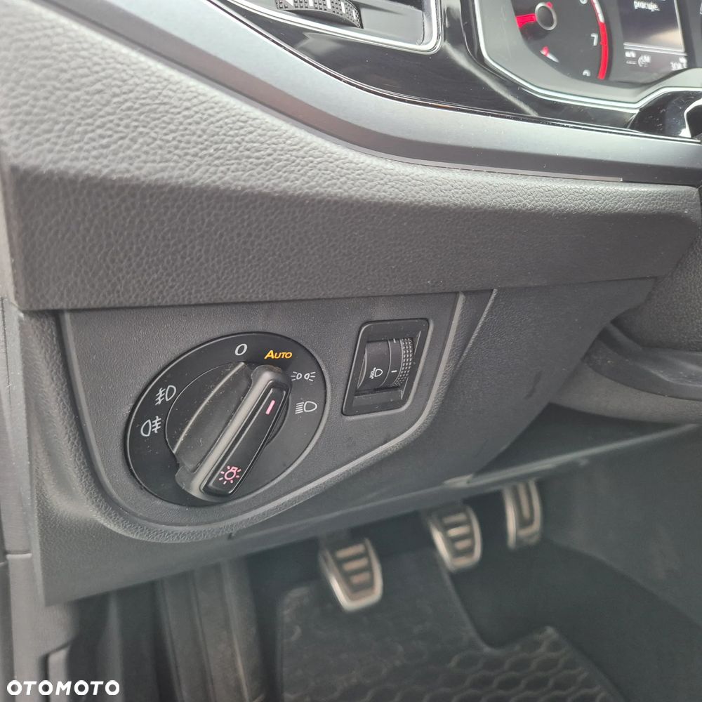 Volkswagen Polo 1.0 TSI OPF ACTIVE - 17