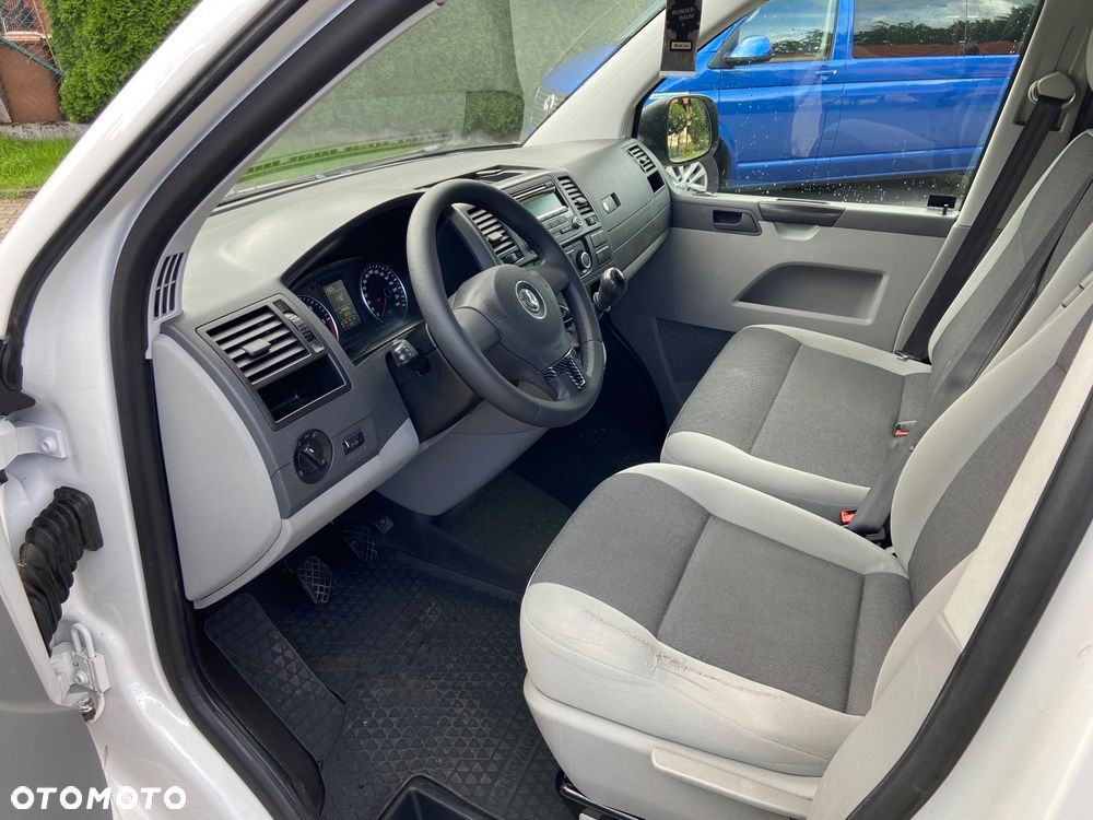 Volkswagen Transporter - 10