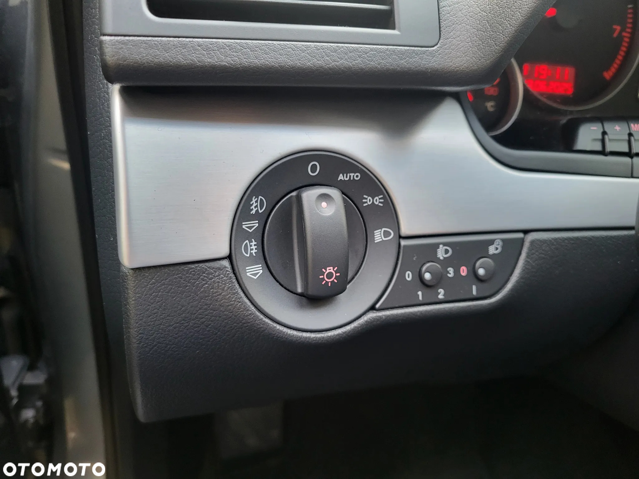 Audi A4 1.8 T multitronic - 15