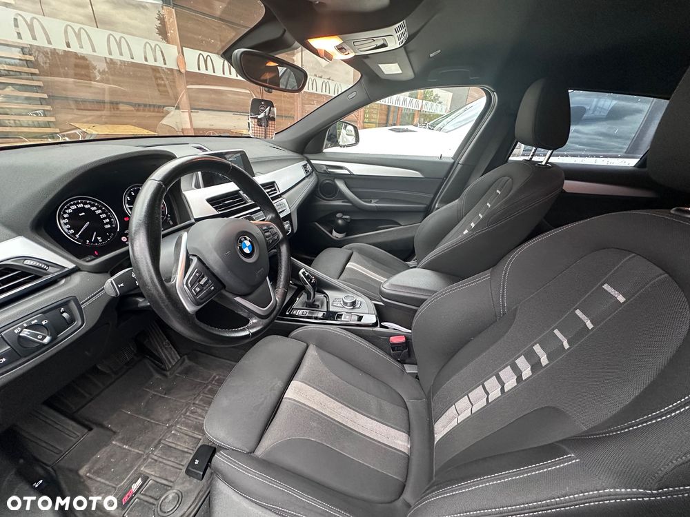 BMW X2 sDrive18i - 12