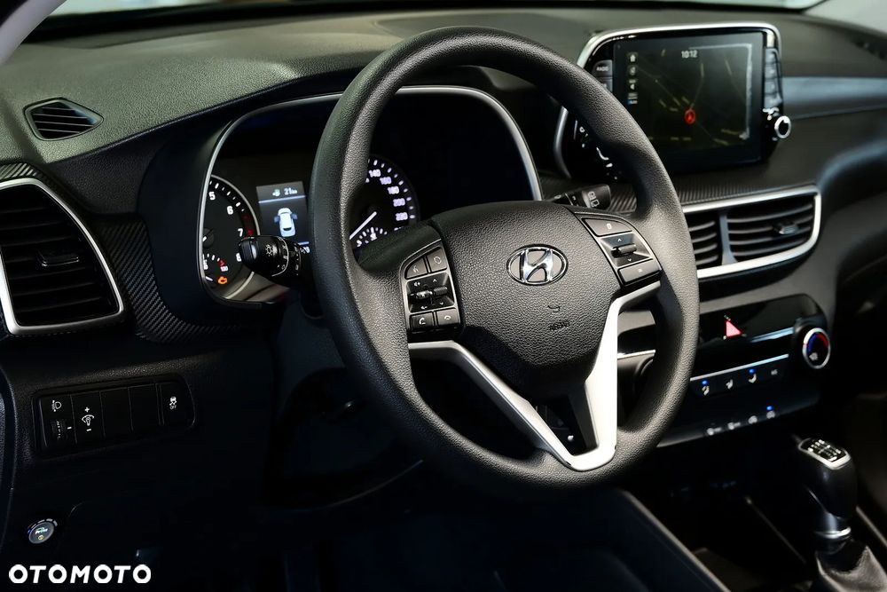 Hyundai Tucson blue 1.6 GDi 2WD Navi - 24