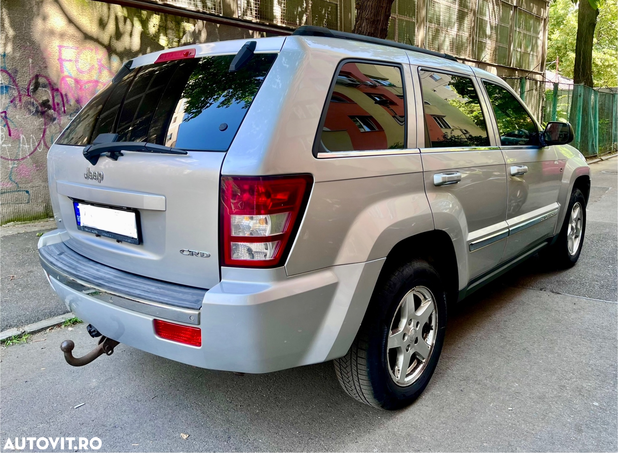 Jeep Grand Cherokee - 9