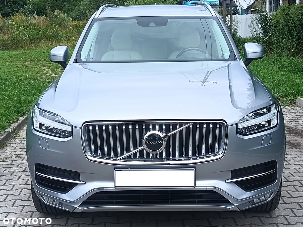 Volvo XC 90 - 1