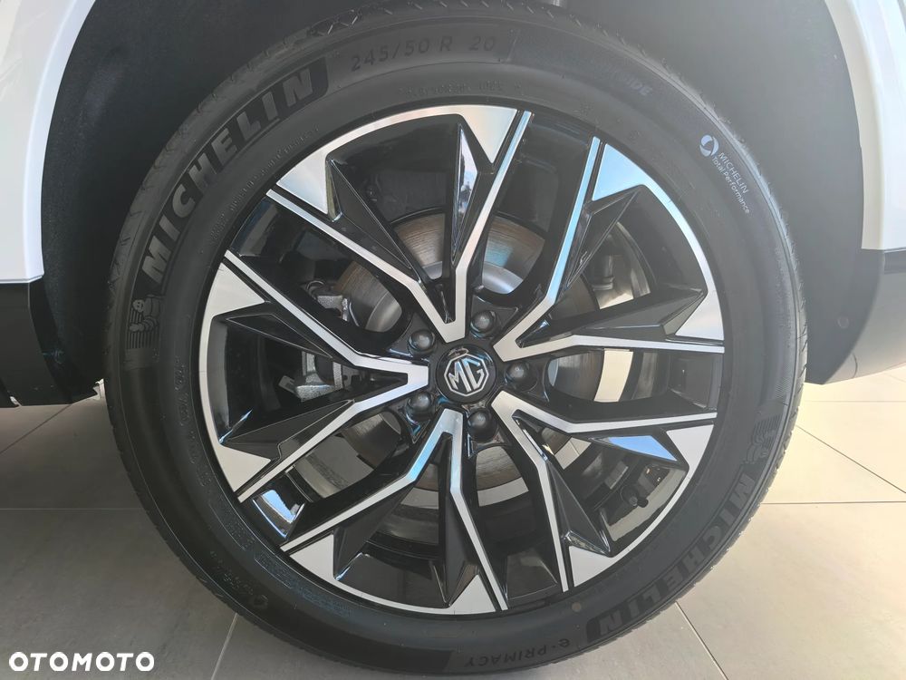MG S9 - 17