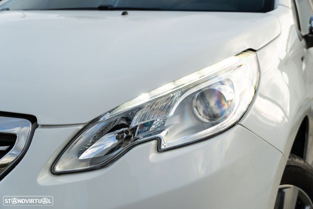 Peugeot 2008 1.6 BlueHDi Style - 18