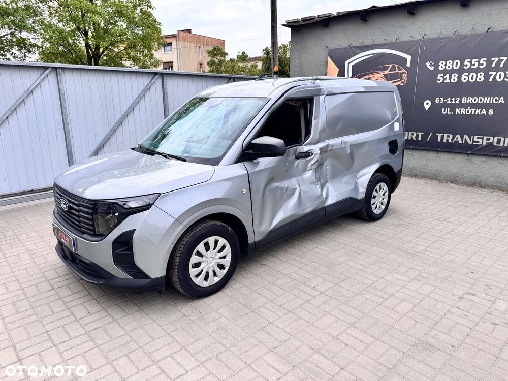 Ford Transit Courier - 1