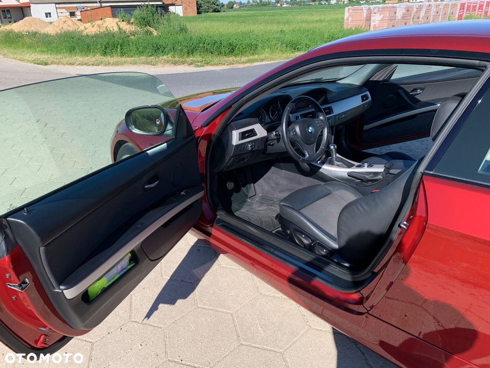 BMW Seria 3 320d - 9