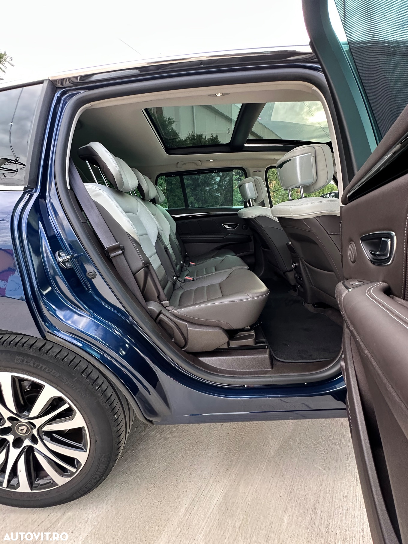 Renault Espace BLUE dCi 200 EDC INITIALE PARIS - 12