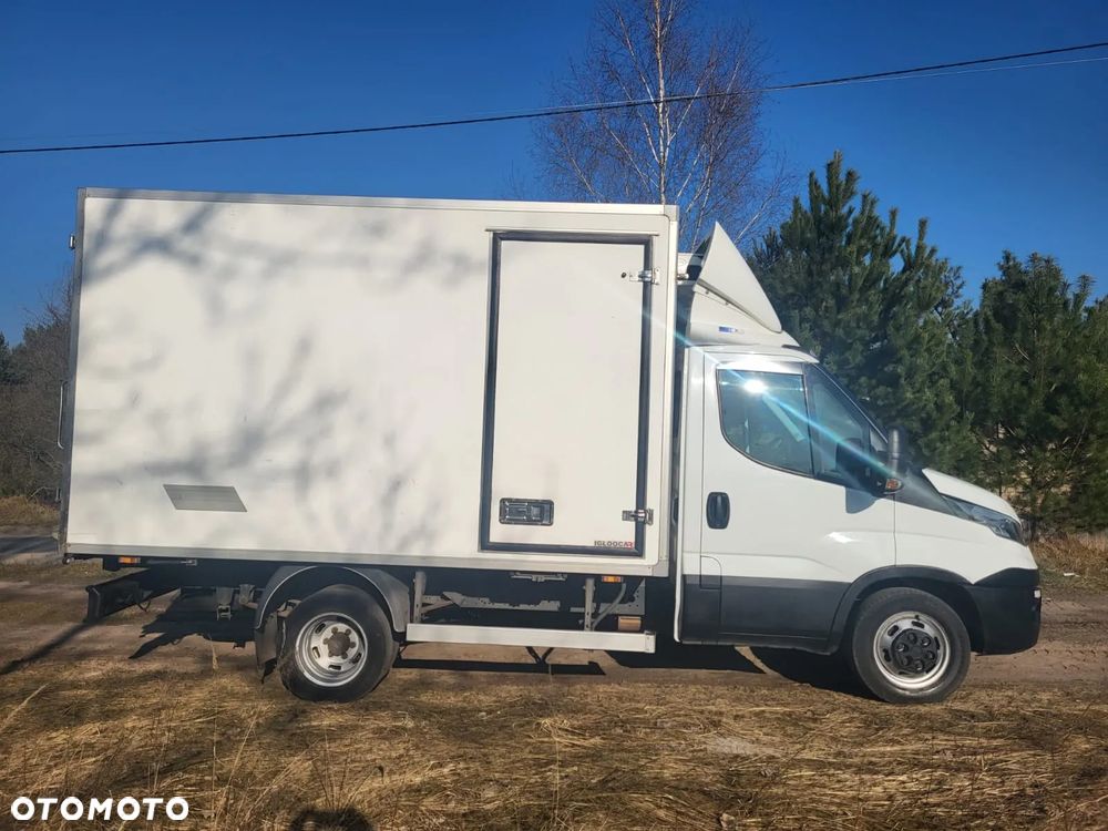 Iveco Daily 35C15 3.0 150 KM 2016r SALON 405x205x195 Izoterma chłodnia Mroźnia Agregat - 6