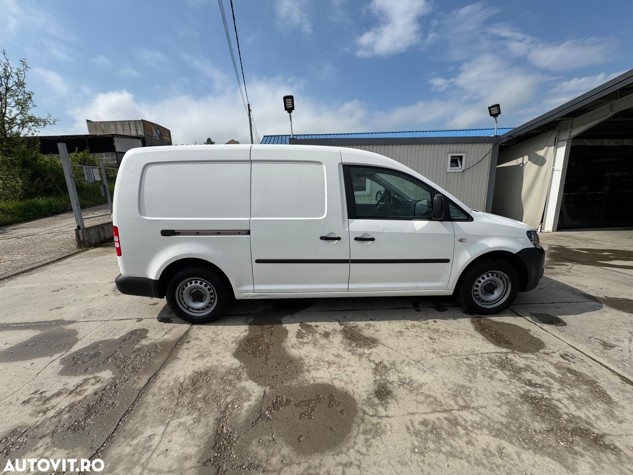Volkswagen Caddy - 5