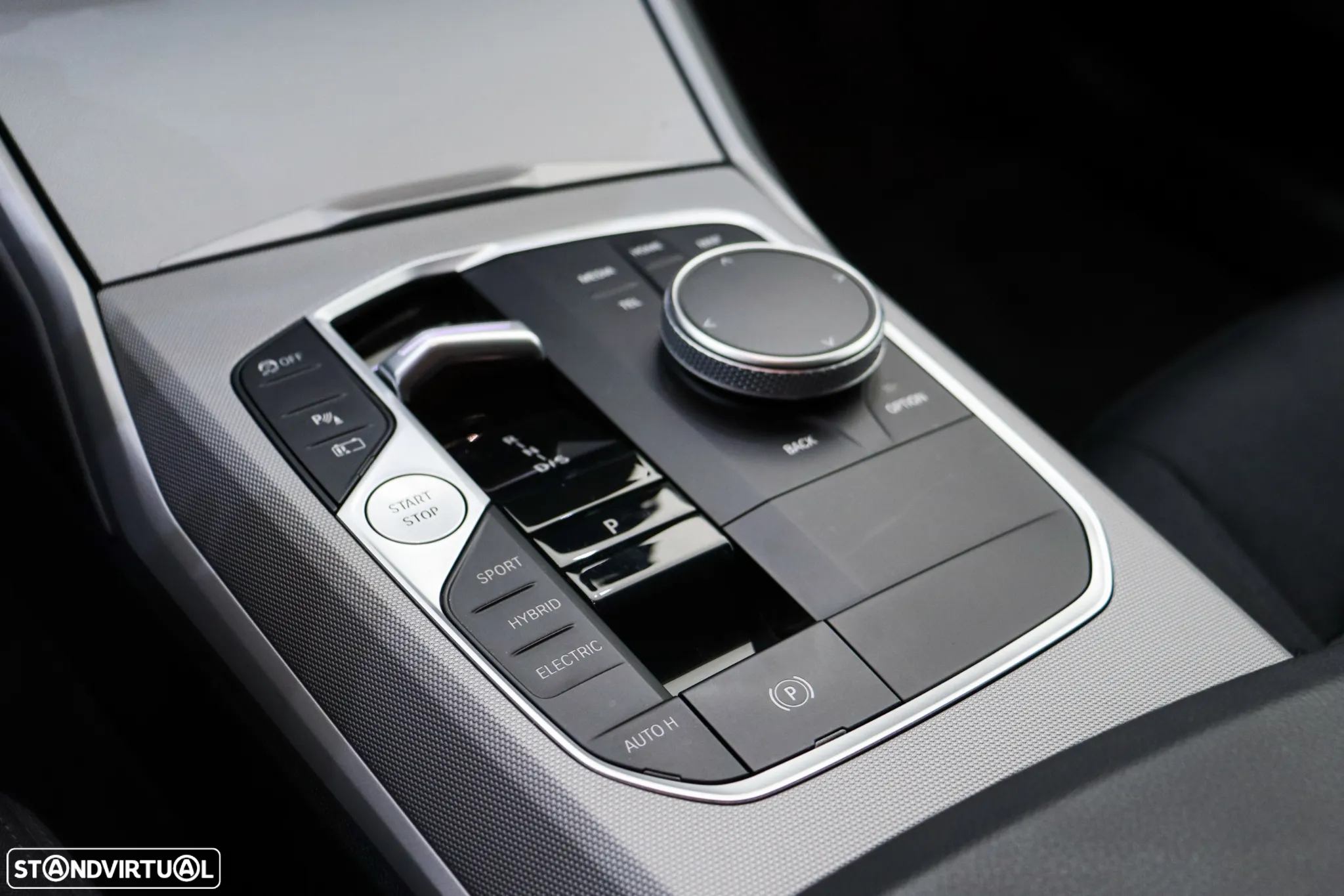 BMW 320 e Touring Auto - 23