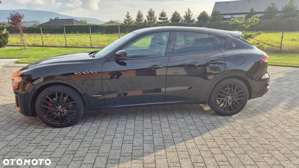 Maserati Levante Q4 GranSport - 11