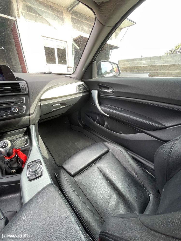 BMW 218 d Coupe - 11